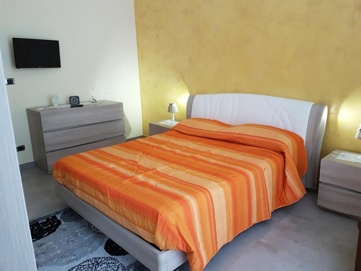 Casa Chic Lejlighed Barletta Eksteriør billede